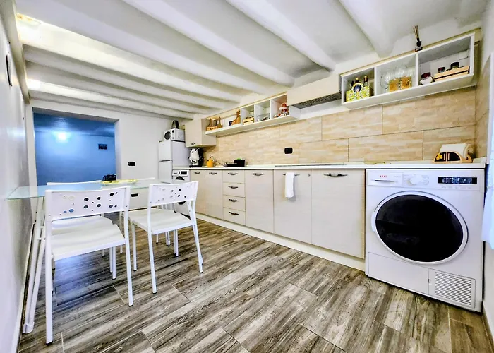 Don Vito'S Home, Dsg2 Short Lets, 250 Mt Metro